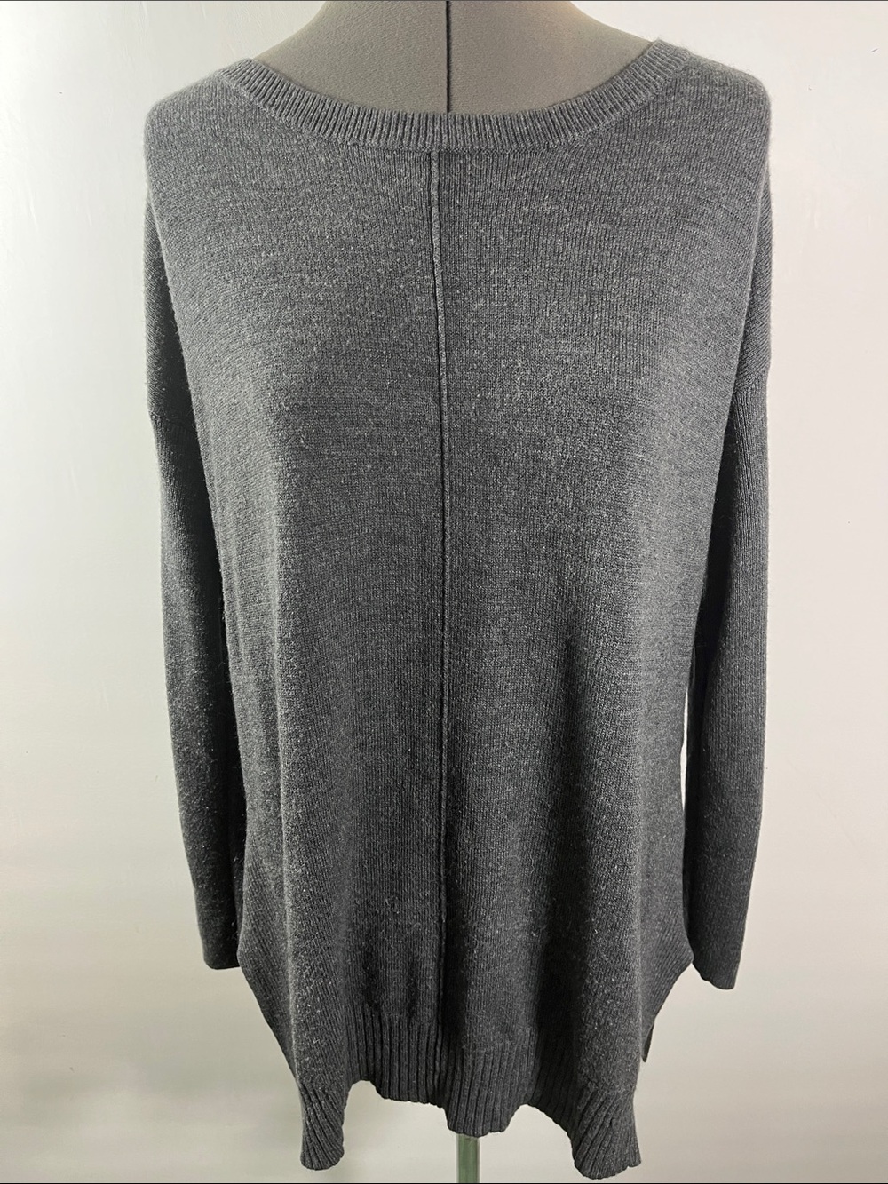 a.n.a Charcoal Crewneck Sweater with Center Seam Size Large